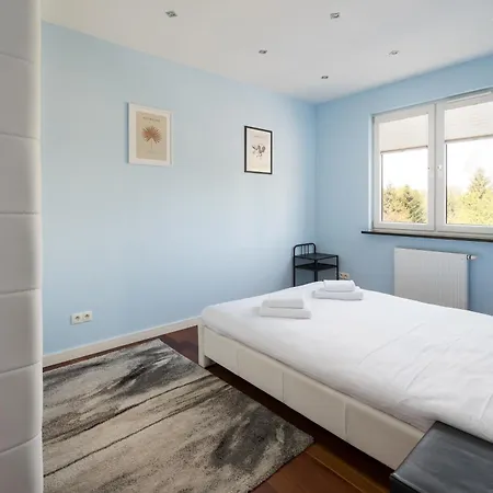 Wola Ulrychow Homely Apartment Warszawa Eksteriør bilde