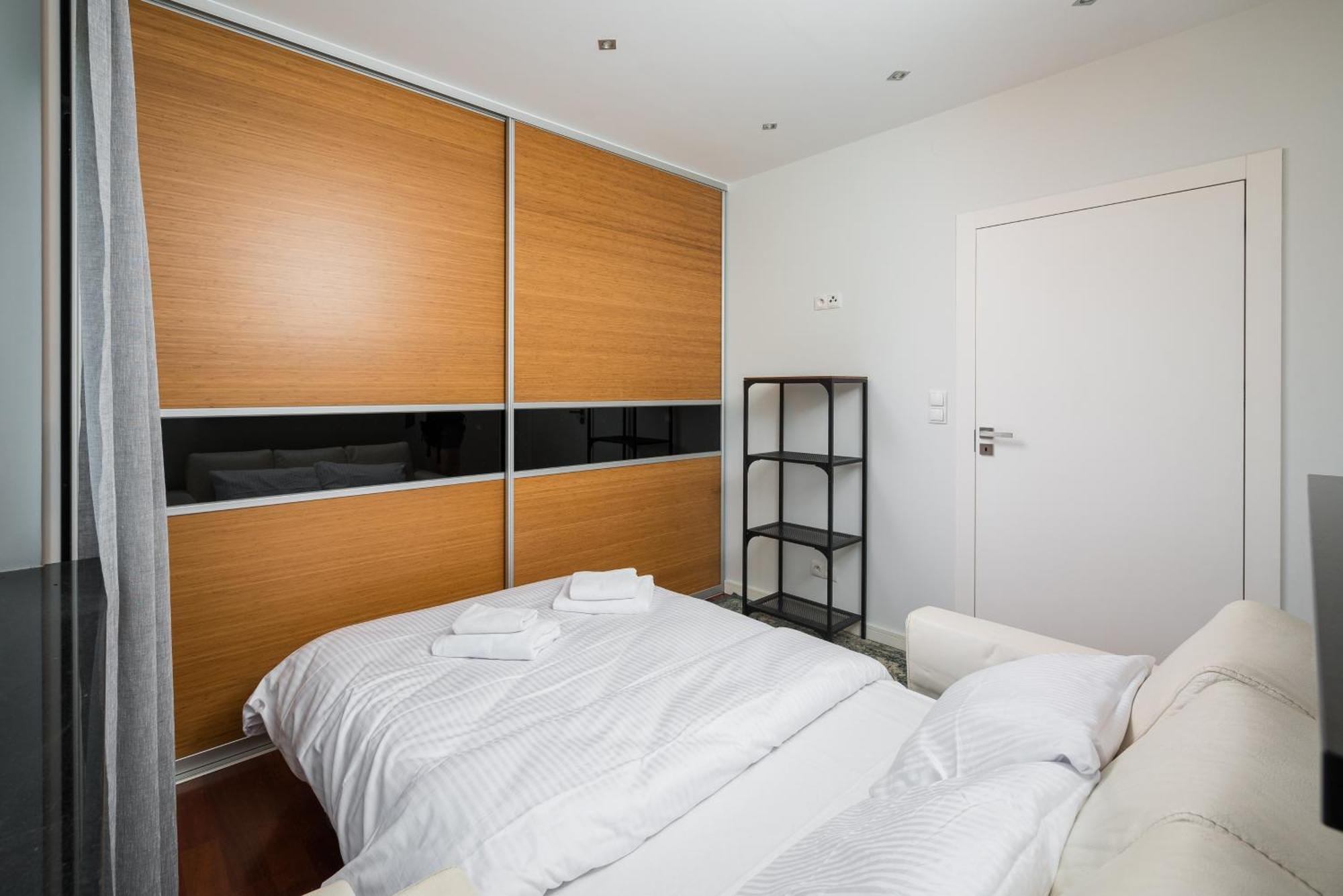 Wola Ulrychow Homely Apartment *